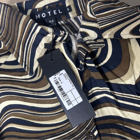 NWT Motel Rocks Dress - Picture 3 of 5